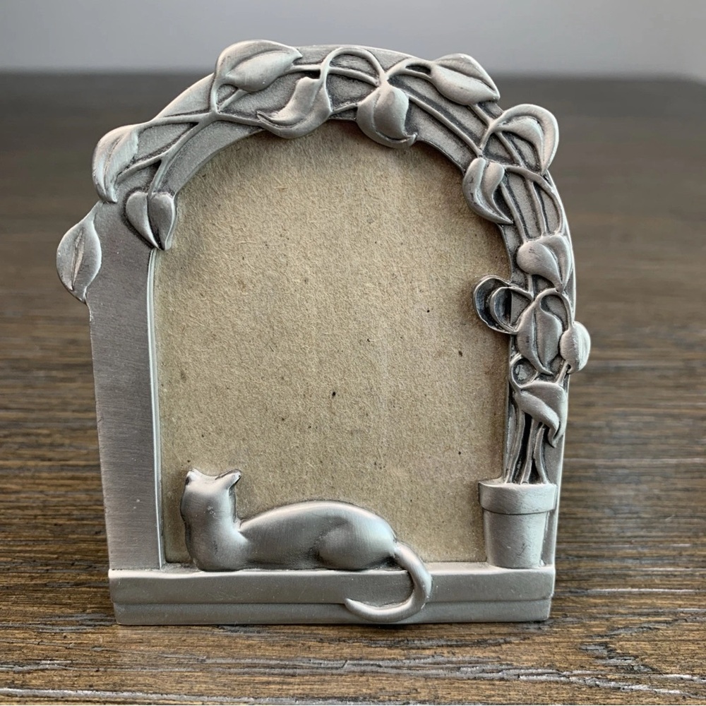 Vintage 1985 Pewter Cat in Window Mini 3.5” X 3” Photo Picture Frame Seagull